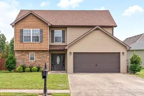 3745 Crisscross Ct, Clarksville, TN 37040