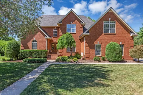 1115 Ithaca St, Murfreesboro, TN 37130