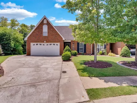 2364 Will Drew Dr, Murfreesboro, TN 37128