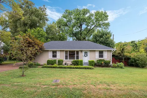 571 Highcrest Dr, Nashville, TN 37211