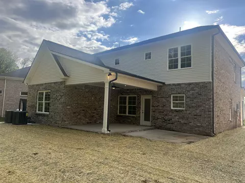 Exterior - 416 Ruby Oaks Ln, Murfreesboro, TN 37128 photo 2 of 3
