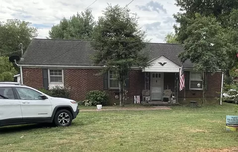113 Plumlee Dr, Hendersonville, TN 37075