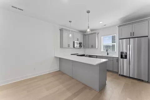 550 Markham #32, Nashville, TN 37214