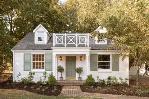 3609 Woodmont Ln, Nashville, TN 37215