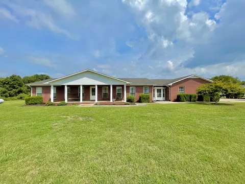 16 Evans Rd, Five Points, TN 38457