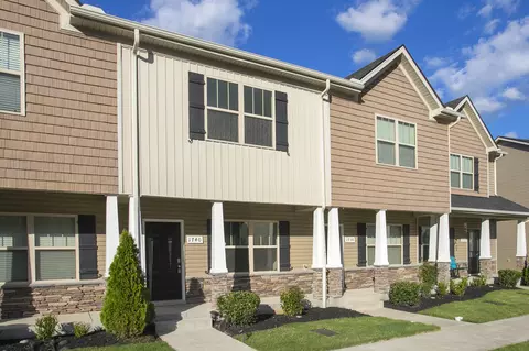 1740 Sprucedale Dr, Antioch, TN 37013