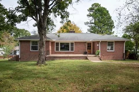500 Eastland St E, Gallatin, TN 37066
