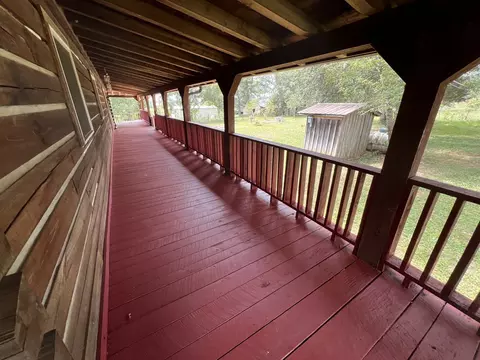 Exterior - 1139 Finney Rd, Decherd, TN 37324 photo 7 of 17