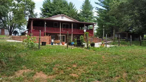 Exterior - 1139 Finney Rd, Decherd, TN 37324 photo 15 of 17