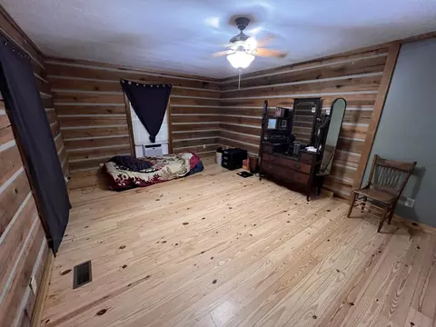 Bedroom - 1139 Finney Rd, Decherd, TN 37324 photo 1 of 6