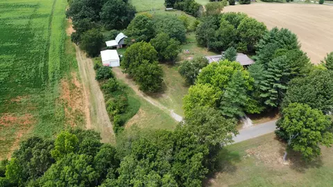 View/Area - 1139 Finney Rd, Decherd, TN 37324 photo 2 of 3