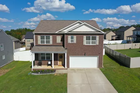 205 Autumn Terrace Ln, Clarksville, TN 37040