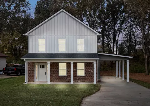 328 Swan Lake Dr, Clarksville, TN 37043