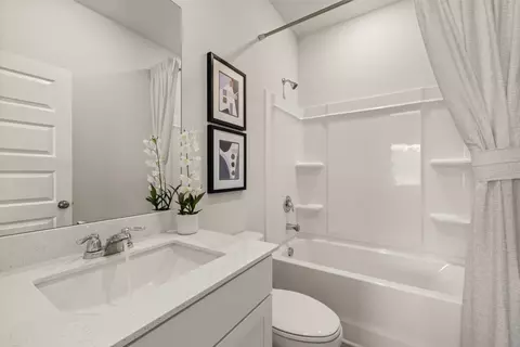 2914 Jacobs Valley Ct, Columbia, TN 38401