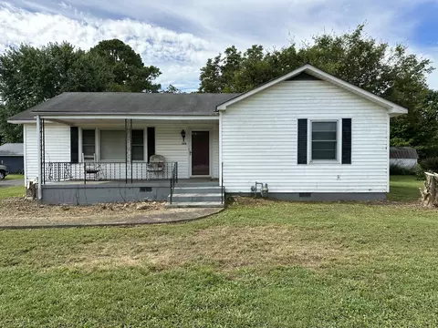 502 Circle Dr, Estill Springs, TN 37330