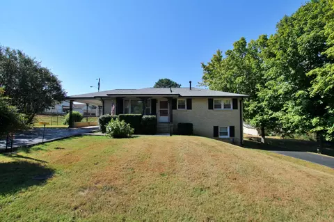 2301 Oakhurst Dr, Springfield, TN 37172