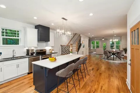 333 Mckennell Dr # B, Nashville, TN 37206