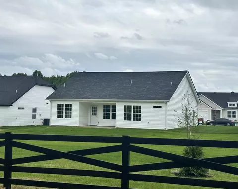 2045 Michael Dr, Springfield, TN 37172 photo 6