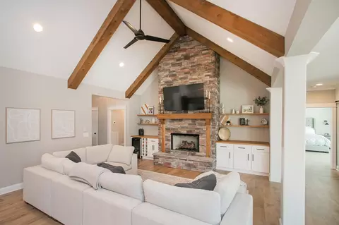 Living - 201 Star Pointer Way, Spring Hill, TN 37174 photo 1 of 3