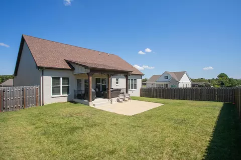 Exterior - 201 Star Pointer Way, Spring Hill, TN 37174 photo 4 of 5
