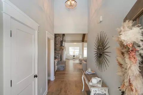 Entry Way - 201 Star Pointer Way, Spring Hill, TN 37174 photo 1 of 2