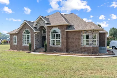 229 Barton Dr, Normandy, TN 37360