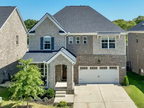 4080 Magnolia Farms Dr, Hermitage, TN 37076
