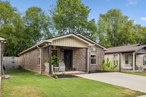 554 Park Ave # E, Lebanon, TN 37087