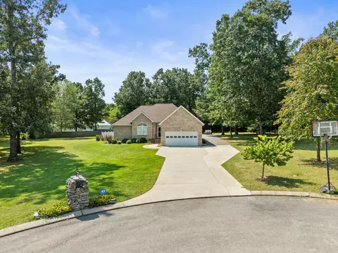 171 Red Oak Trl, Estill Springs, TN 37330