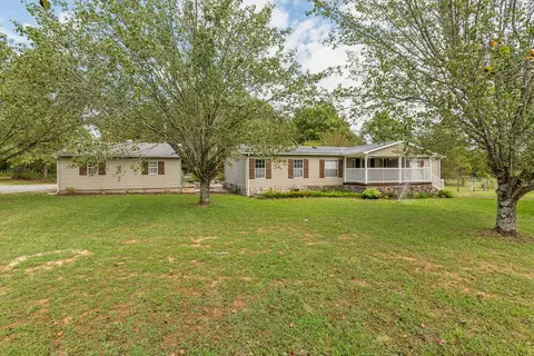 11201 New Zion Rd, Christiana, TN 37037
