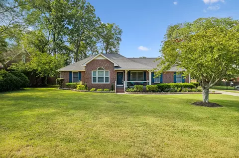 418 Whitney Dr, Smyrna, TN 37167