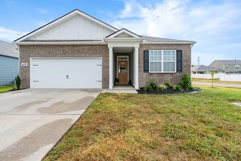 619 Pine Bloom Rd, Lebanon, TN 37087