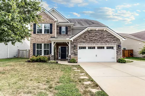 3215 Milkweed Dr, Murfreesboro, TN 37128
