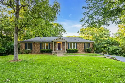 5704 Stoneway Trl, Nashville, TN 37209