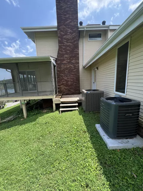 207 Roberts Loop, Celina, TN 38551 photo 6