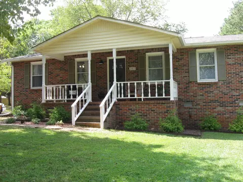 102 June St, Mcminnville, TN 37110
