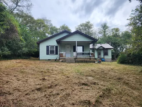 175 Albright Ln, Gallatin, TN 37066