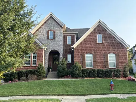2085 Belsford Dr, Nolensville, TN 37135
