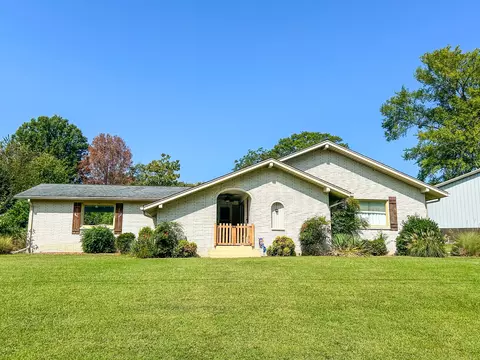 143 Diamond Dr, Mckenzie, TN 38201