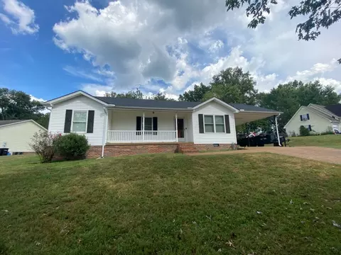 150 Cumberland Cove Dr, Carthage, TN 37030