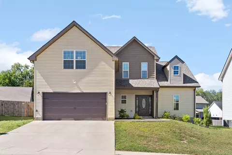 204 Geneva Ln, Clarksville, TN 37040