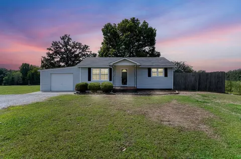 Exterior - 45 Bates Rd, Taft, TN 38488 photo 2 of 3