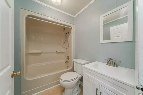 Bath - 45 Bates Rd, Taft, TN 38488 photo 1 of 1
