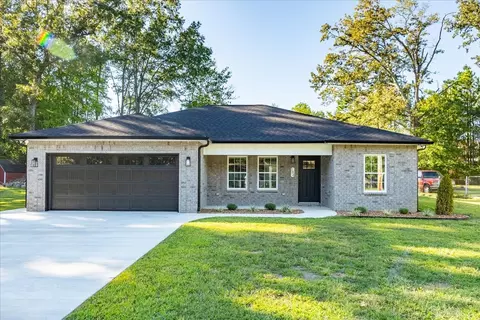 184 Stillwood Dr, Manchester, TN 37355