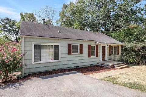 2804 Berkley Dr, Chattanooga, TN 37415