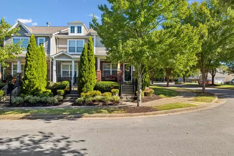1353 Riverbrook Dr, Hermitage, TN 37076