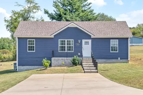 130 Missouri Ave, Oak Grove, KY 42262