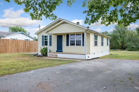 Exterior - 4954 Jacksboro Rd, Morrison, TN 37357 photo 2 of 4