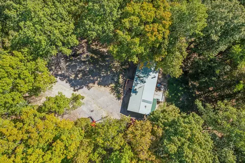 1019 Katy Ln, Bethpage, TN 37022 photo 4