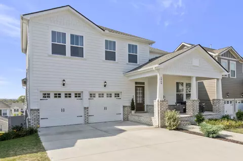 1060 Pebble Run Rd, Hendersonville, TN 37075